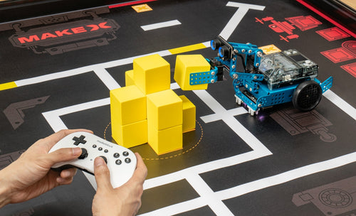 1/8 Robot Competition.jpg__PID:5d05212c-1c05-4b56-b648-45038da2b031